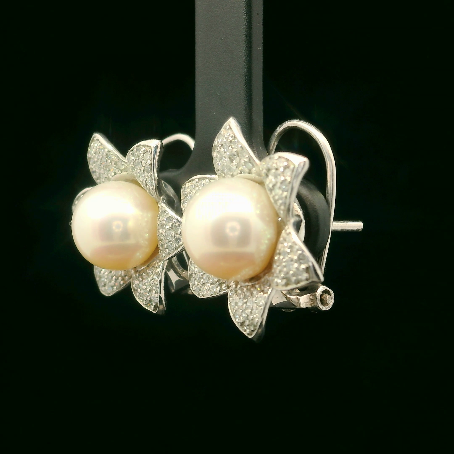 Akoya Pearl and Diamond - 18kt White Gold