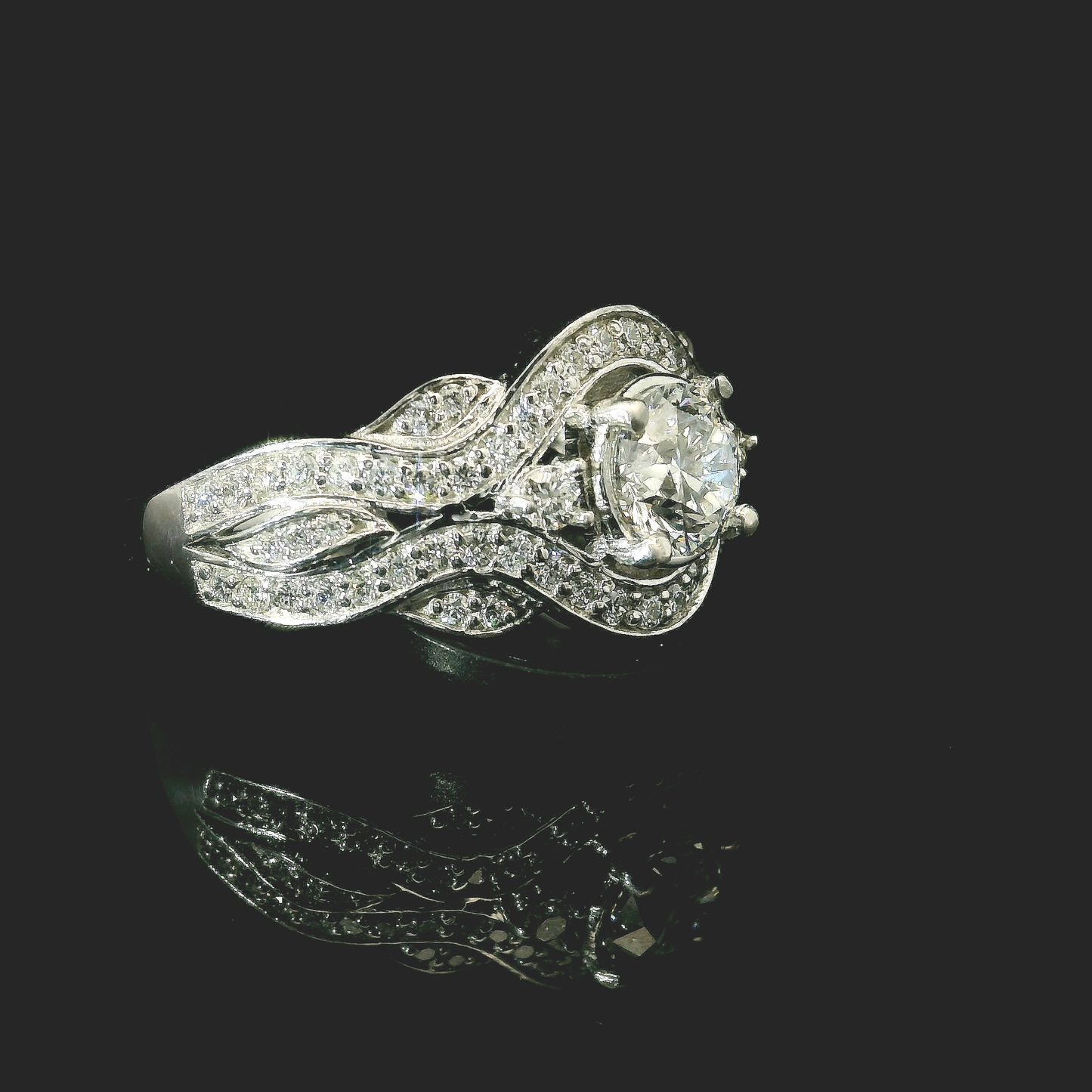 GIA Diamond Ring - 18kt White Gold