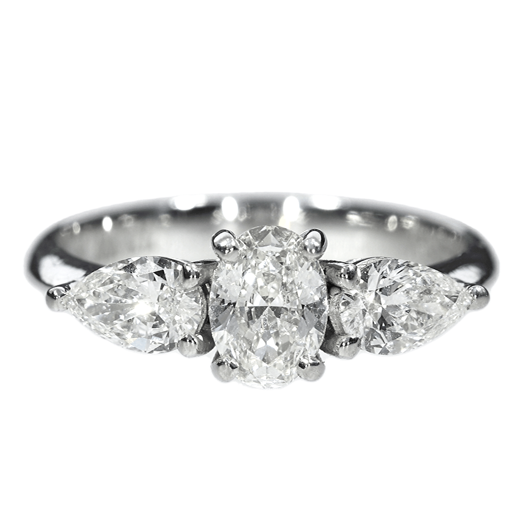 GIA Diamond Engagement Ring - 18kt White Gold