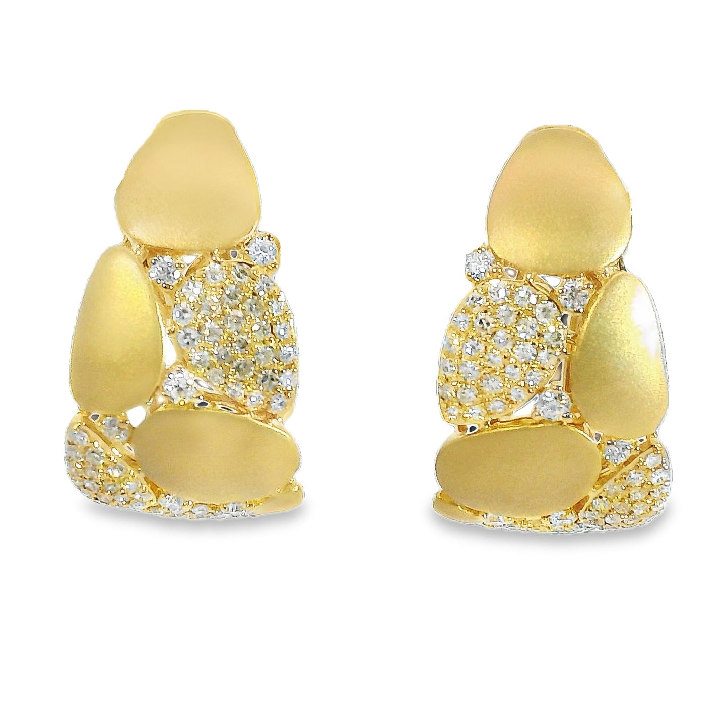 Elegant Gold and Diamond Earrings