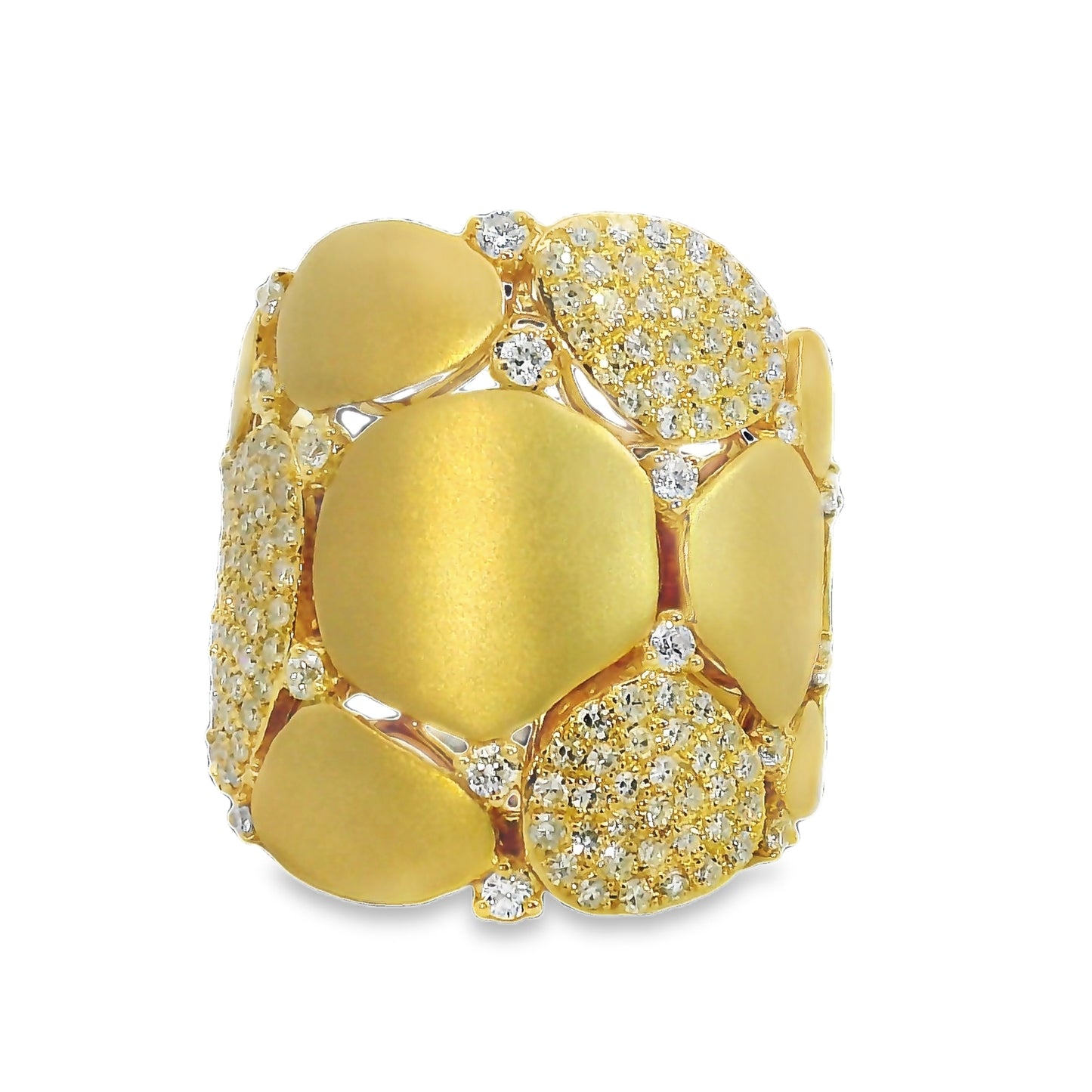 Natural Diamonds Ring - 14kt Yellow Gold