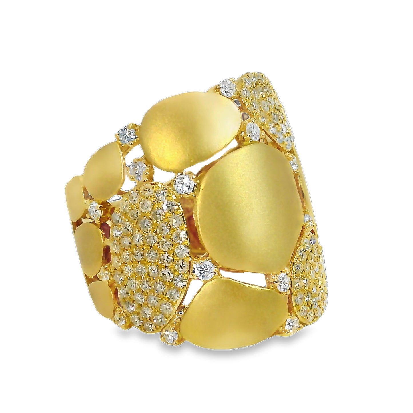 Natural Diamonds Ring - 14kt Yellow Gold