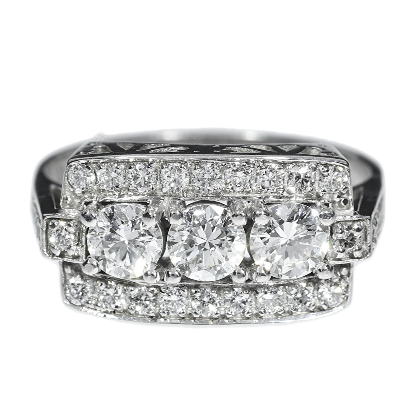 GIA Diamond Engagement Ring - 18kt White Gold