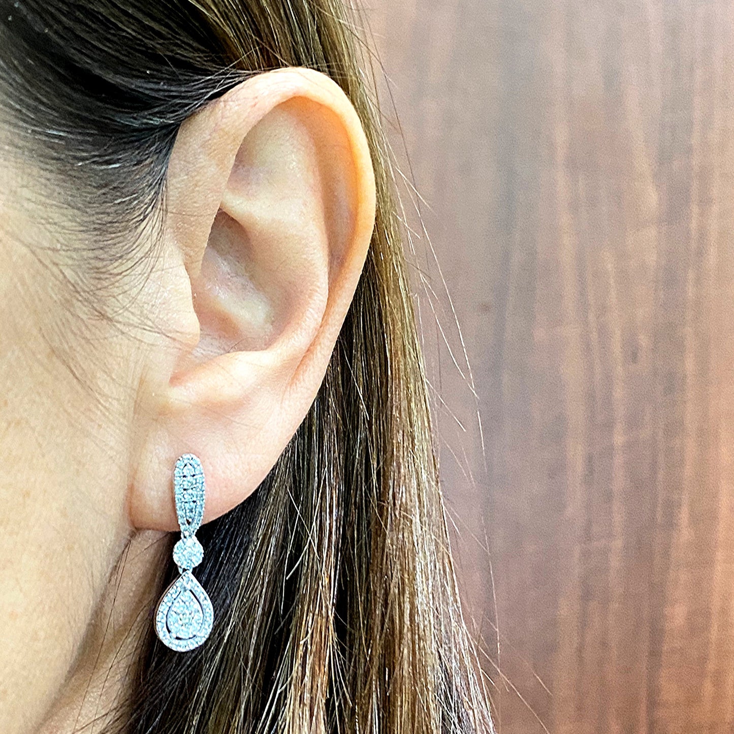 Diamond Earrings - 18kt White Gold