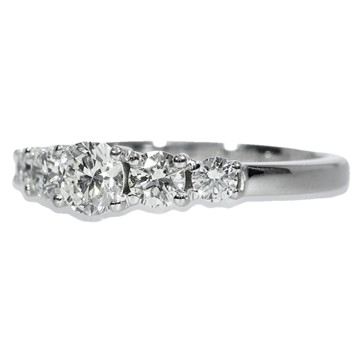 GIA Diamond Engagement Ring - 18kt White Gold