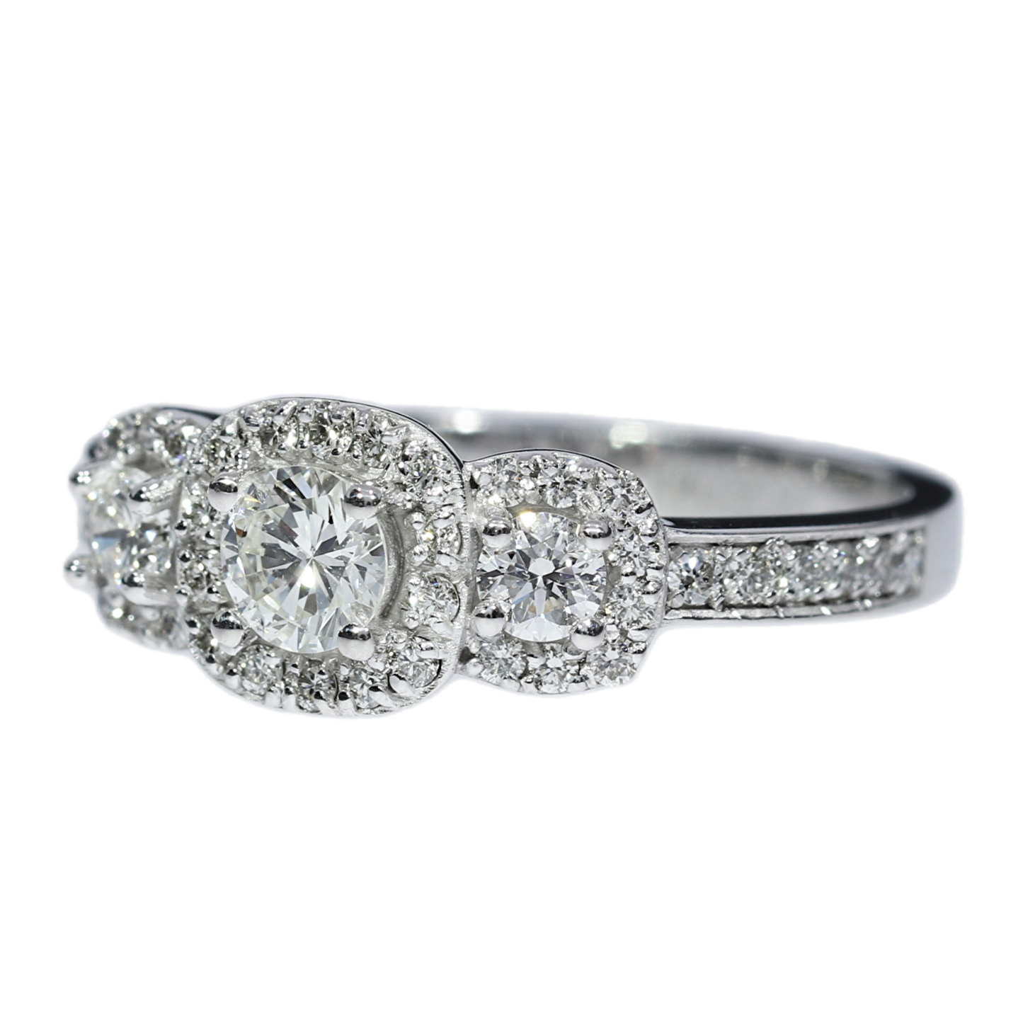 GIA Diamond Engagement Ring - 18kt White Gold
