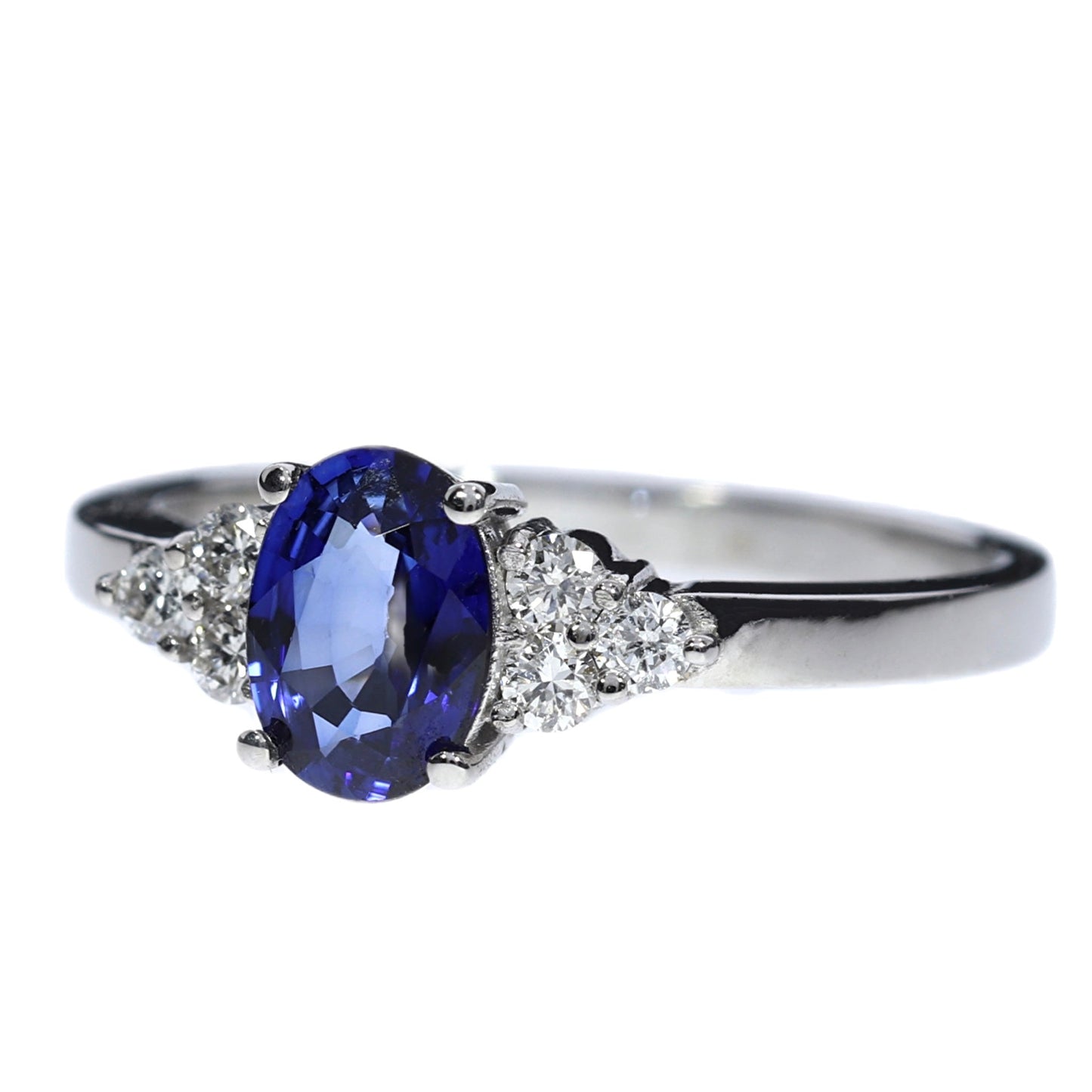 Sapphire and Diamond Ring - 18kt White Gold