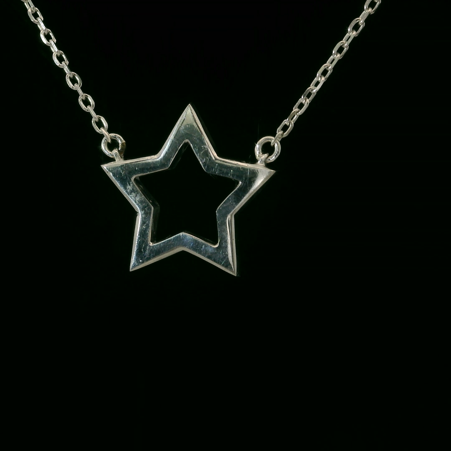 Star Diamond Necklaces - 18kt White Gold