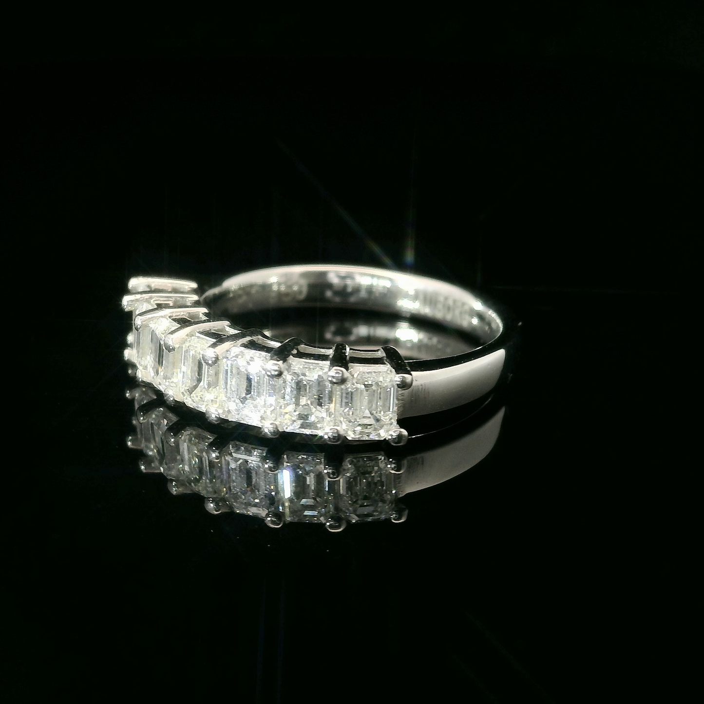 Elegant Emerald Diamond Ring - Platinum