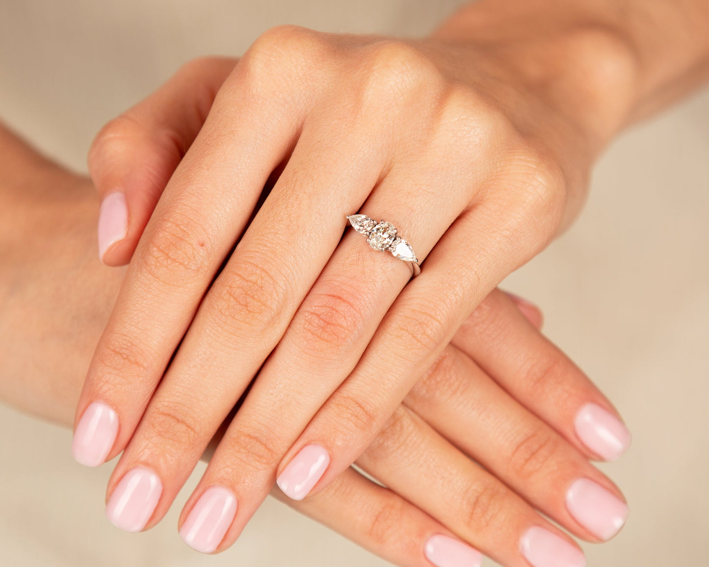 GIA Diamond Engagement Ring - 18kt White Gold