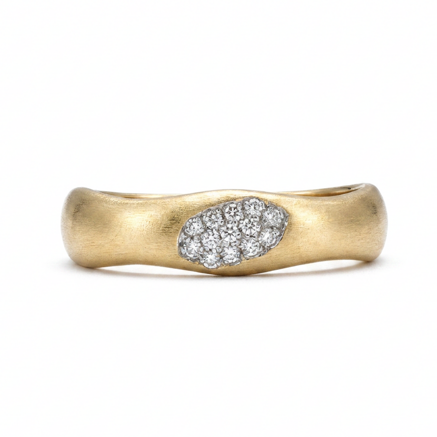 Natural Diamonds Ring - 14kt Yellow Gold
