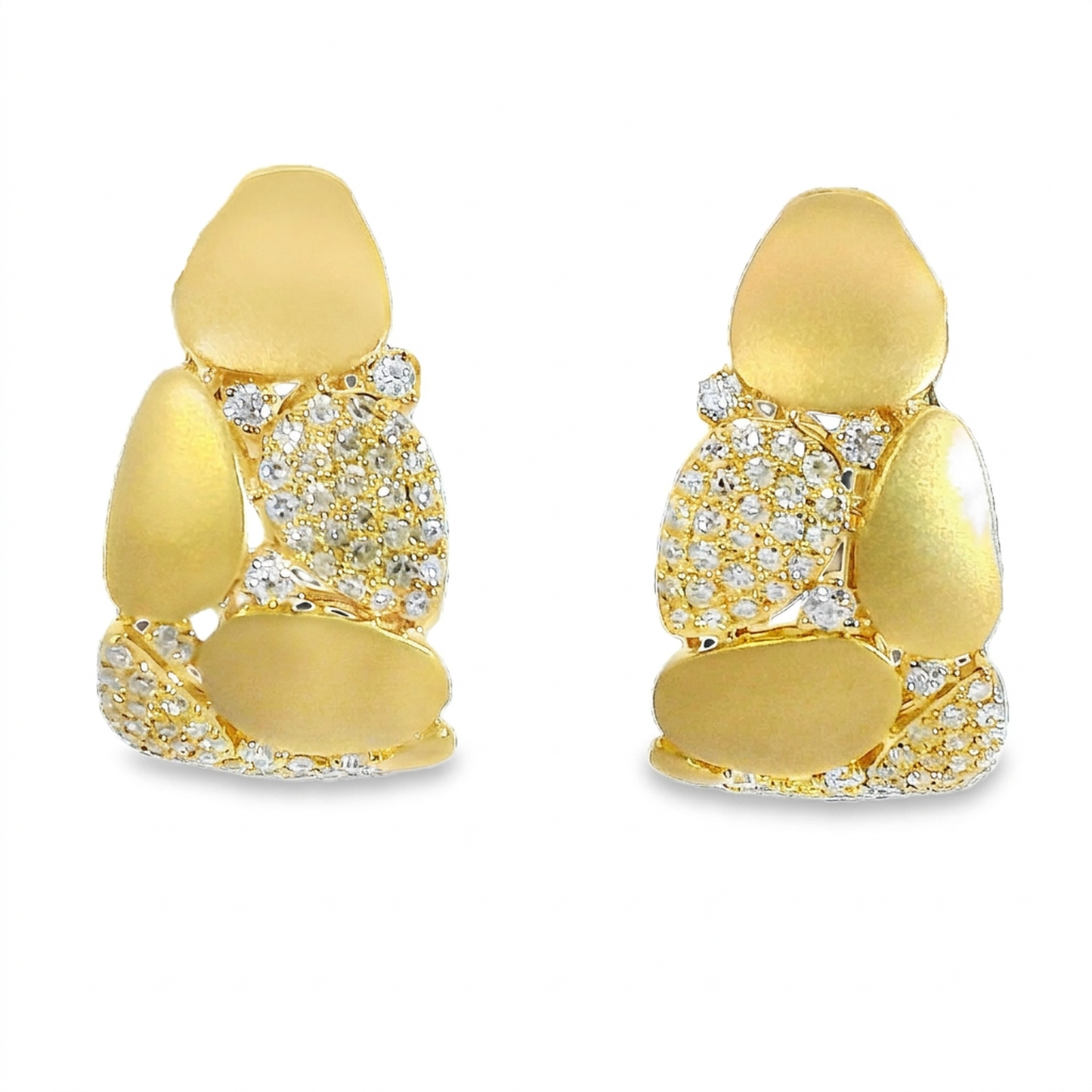 Elegant Gold and Diamond Earrings