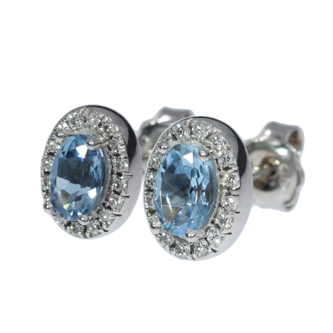 Aquamarine and Diamonds Earrings - 18kt White Gold