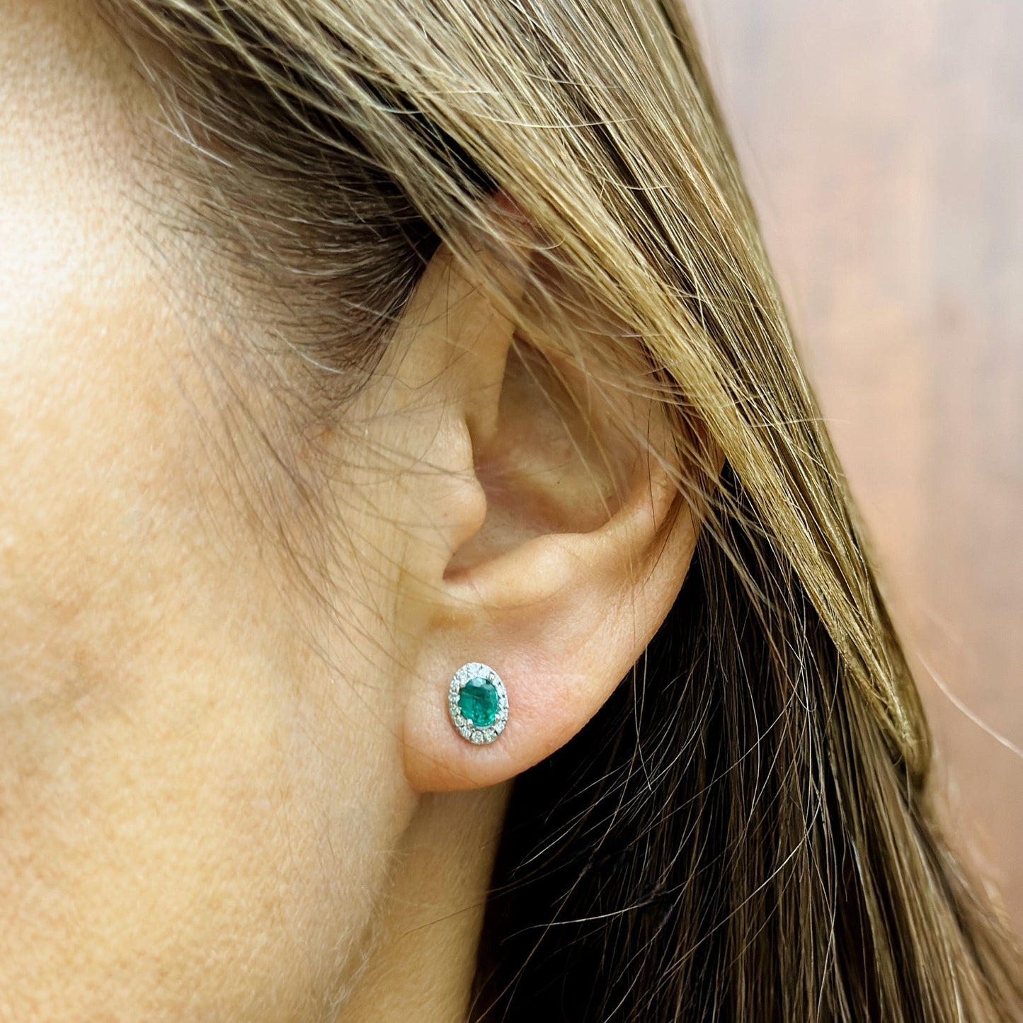 Emerald and Diamond Earrings - 18kt White Gold