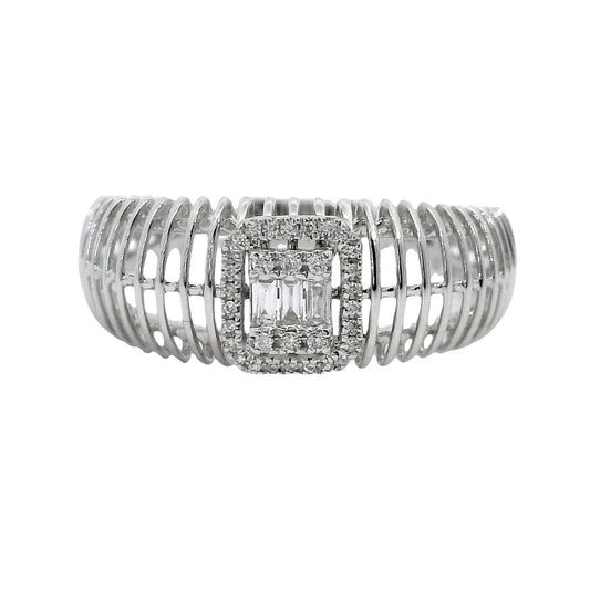 Natural Diamond Ring - 18kt White Gold