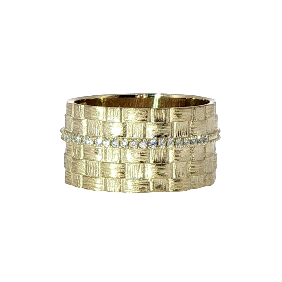 Natural Diamonds Ring - 14kt Yellow Gold