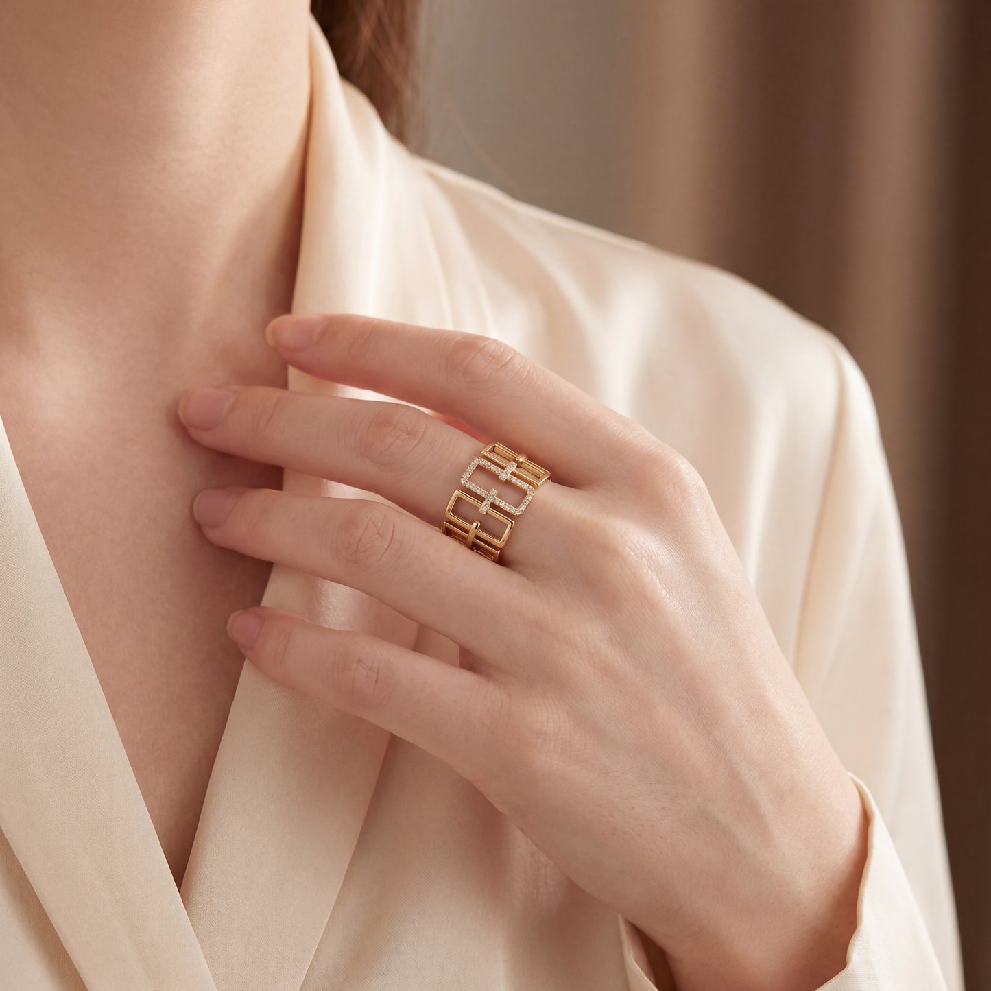 Natural Diamonds Ring - 14kt Yellow Gold
