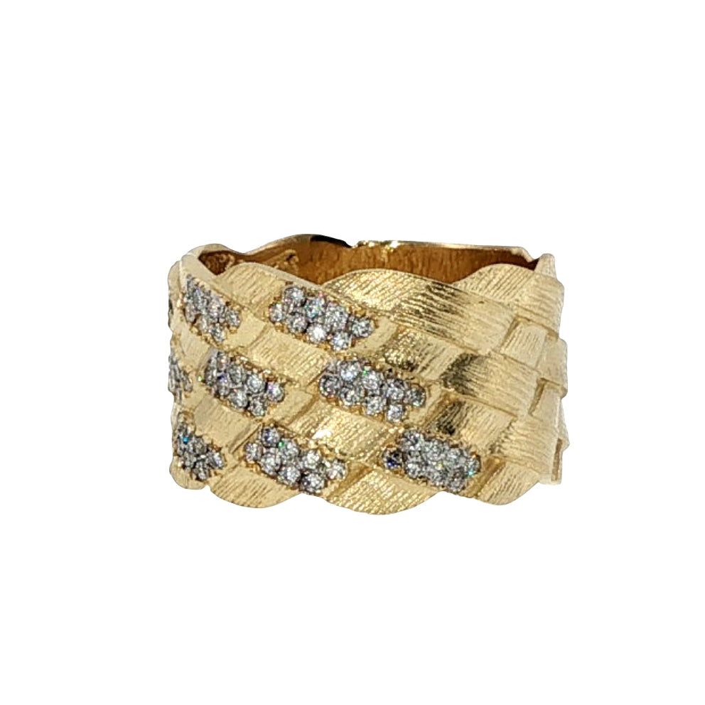 Natural Diamonds Ring - 14kt Yellow Gold