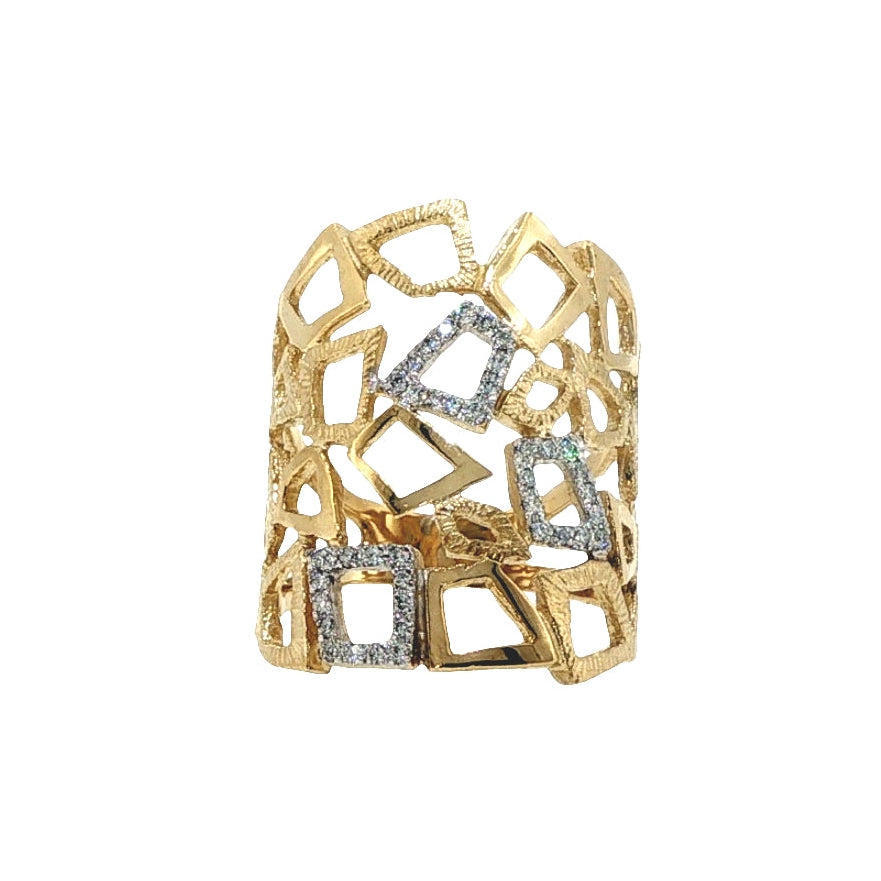 Natural Diamonds Ring - 14kt Yellow Gold