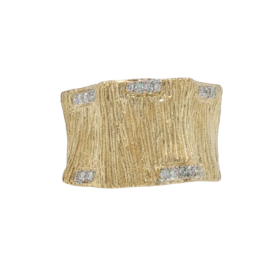 Natural Diamonds Ring - 14kt Yellow Gold