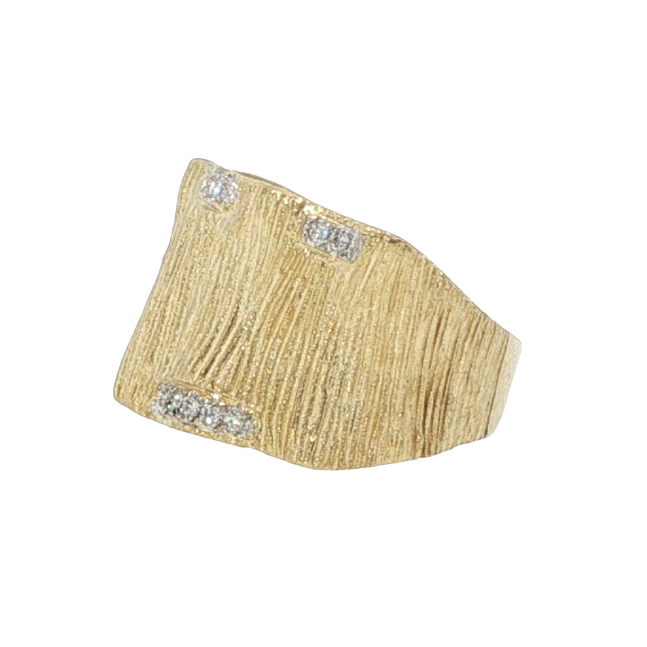 Natural Diamonds Ring - 14kt Yellow Gold