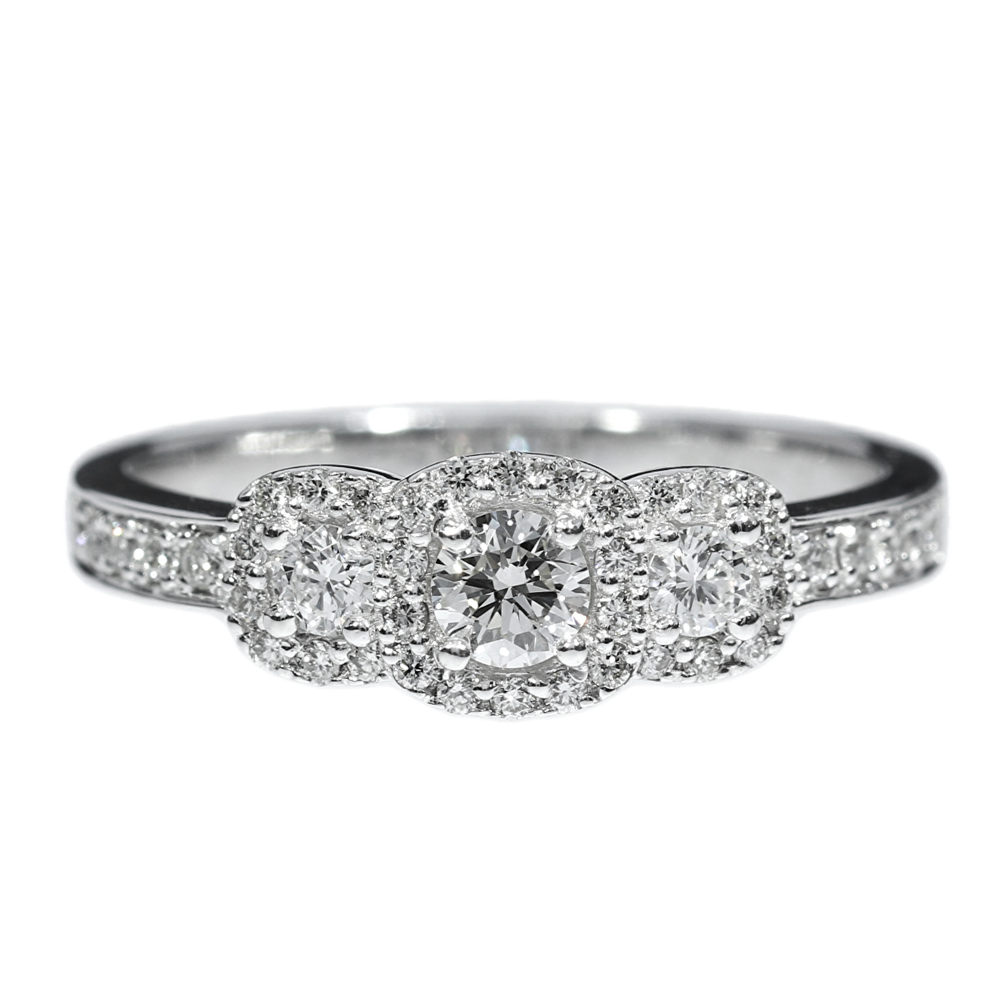 Diamond Engagement Ring - 18kt White Gold